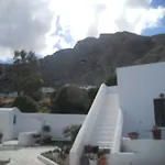 Ostria Apartahotel Kamári