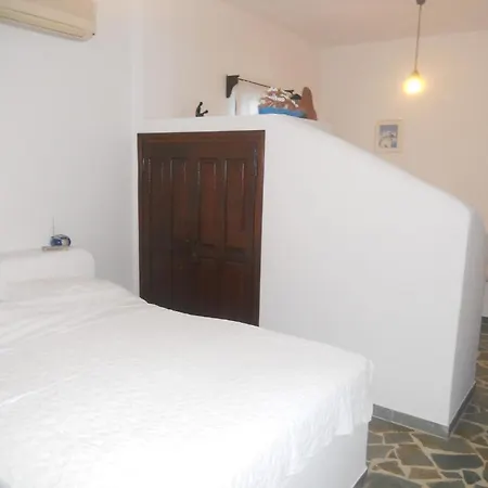 Ostria Ξενοδοχείο με διαμερίσματα 4*