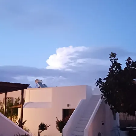 アパートホテル Ostria