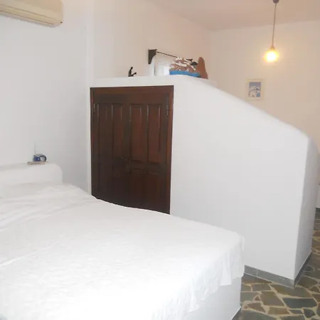 Ostria شقة فندقية 4*