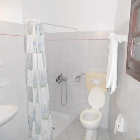 Ostria 4*