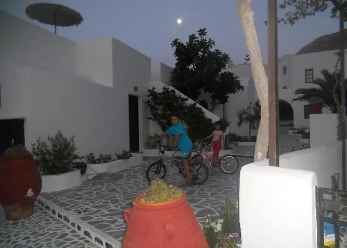 Ostria Apartahotel Kamári