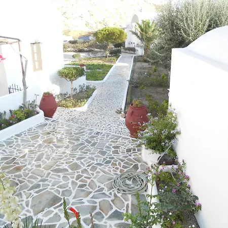 아파트호텔 Ostria Kamári