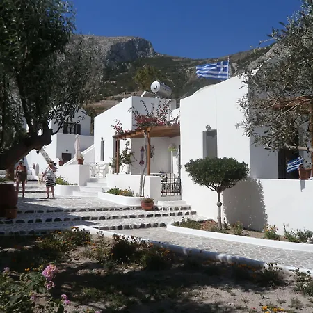 Ξενοδοχείο με διαμερίσματα Ostria