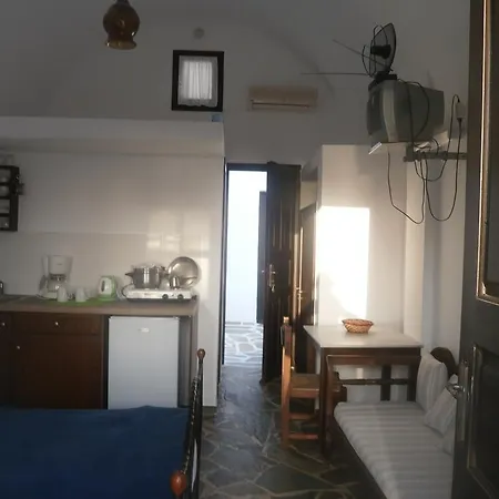 Ostria 3* Камари