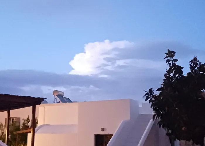 Ξενοδοχείο με διαμερίσματα Ostria