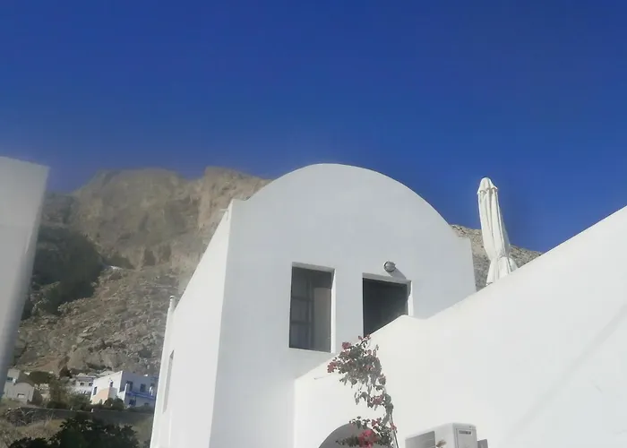 Ξενοδοχείο με διαμερίσματα Ostria Καμάρι